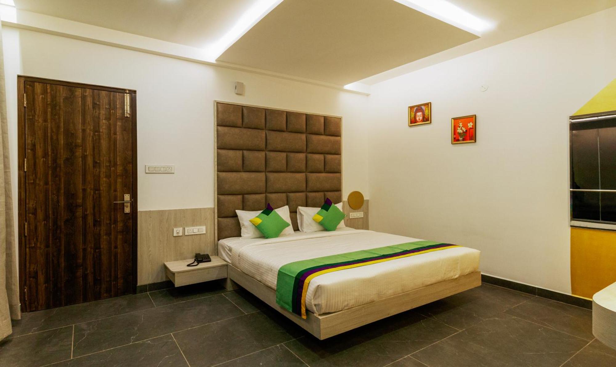 Itsy Hotels Silver Keys Kammasandra ภายนอก รูปภาพ
